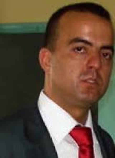 العدالة و التنمية و حزب الاستقلال  يربكان الدولة